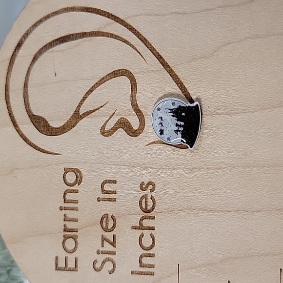 Disney Christmas Snowglobe Stud Earrings - Picture 4 of 5